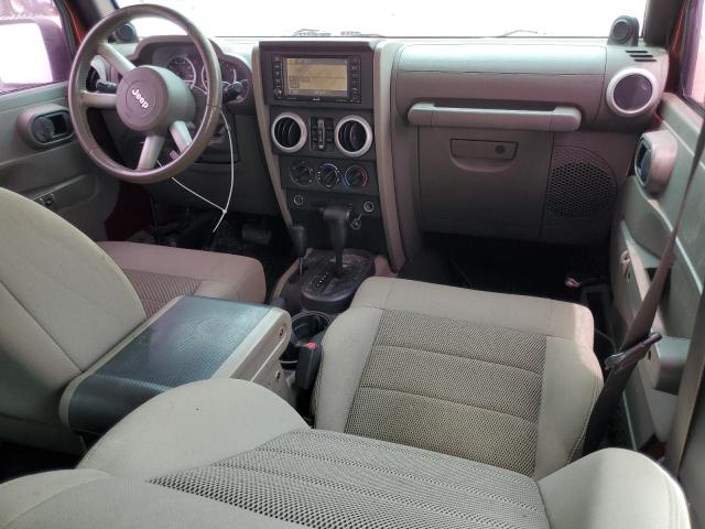 1J8GA59198L506336 - 2008 JEP WRANGLER UNLIMITED SAHARA BROWN photo 8