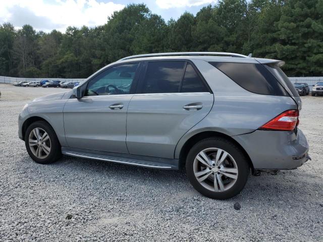 4JGDA5HB5EA388857 - 2014 MERCEDES-BENZ ML 350 4MATIC GRAY photo 2