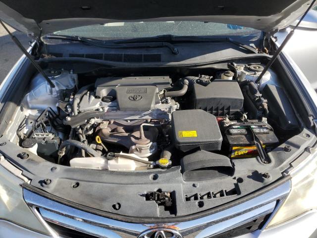 4T4BF1FK8CR209457 - 2012 TOYOTA CAMRY BASE SILVER photo 11