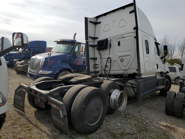 3AKJHHDRXNSNB8071 - 2022 FREIGHTLINER CASCADIA 1 WHITE photo 4