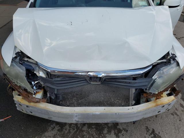 2HGFB2F58CH325712 - 2012 HONDA CIVIC LX Սպիտակ լուսանկար 11