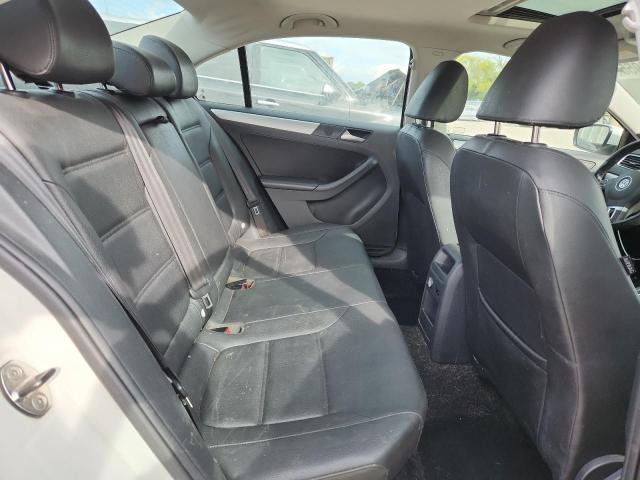 3VW3L7AJ8CM410239 - 2012 VOLKSWAGEN JETTA TDI WHITE photo 10