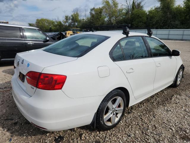 3VW3L7AJ8CM410239 - 2012 VOLKSWAGEN JETTA TDI WHITE photo 3