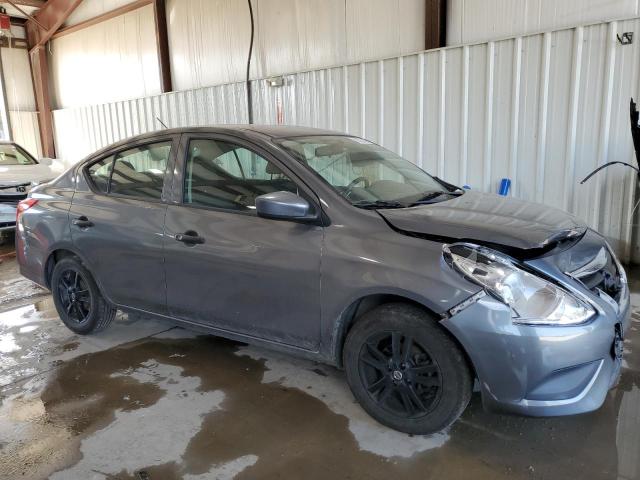 3N1CN7AP7KL872767 - 2019 NISSAN VERSA S 灰色 照片 4