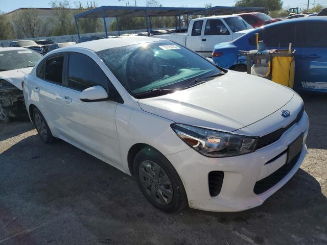 3KPA24AB3KE179179 - 2019 KIA RIO S WHITE photo 4