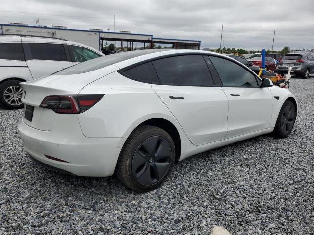 5YJ3E1EA6MF867318 - 2021 TESLA MODEL 3 白色 照片 3
