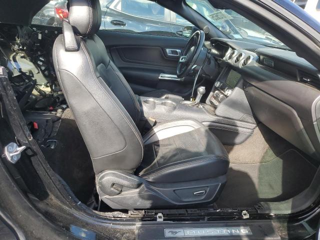 1FATP8UH3J5168085 - 2018 FORD MUSTANG 黑色 照片 10