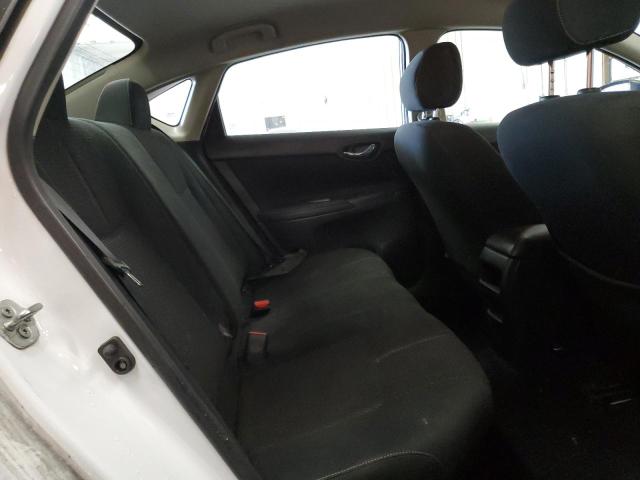 3N1AB7AP8JY317523 - 2018 NISSAN SENTRA S WHITE photo 10