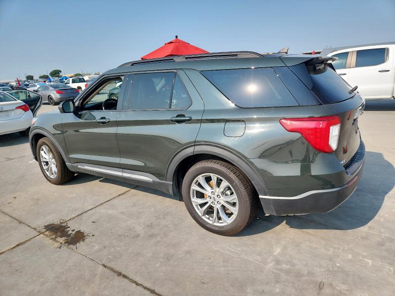 1FMSK7DH0NGA15796 - 2022 FORD EXPLORER XLT Vert photo 2