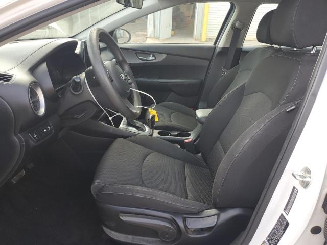 3KPF24AD7KE048828 - 2019 KIA FORTE FE WHITE photo 7