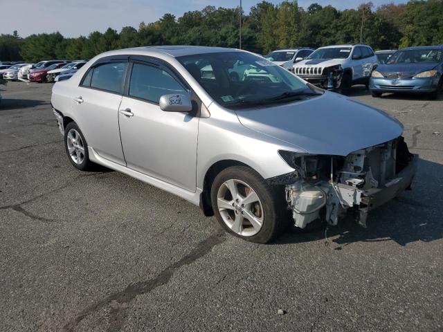 2T1BU4EE7BC694431 - 2011 TOYOTA COROLLA BASE SILVER photo 4