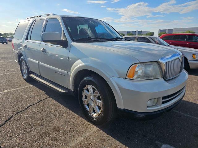 5LMFU27505LJ03963 - 2005 LINCOLN NAVIGATOR BEIGE photo 1