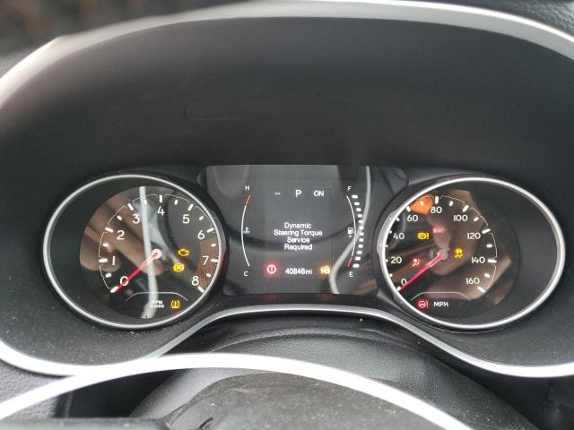 3C4NJDBB0JT139431 - 2018 JEEP COMPASS LATITUDE 红色 照片 9