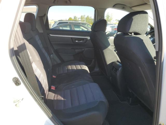 2HKRW2H20JH105682 - 2018 HONDA CR-V LX WHITE photo 11