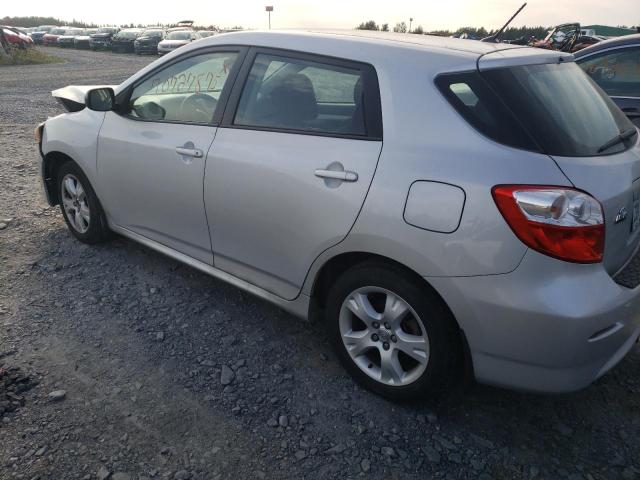 2T1KU4EE6DC014229 - 2013 TOYOTA MATRIX فضي صورة 2