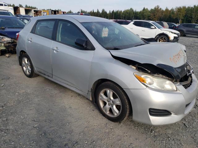 2T1KU4EE6DC014229 - 2013 TOYOTA MATRIX فضي صورة 4