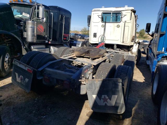 5KJJAXDV0HPJA4800 - 2017 WESTERN STAR/AUTO CAR CONVENTION 4700SB WHITE photo 4