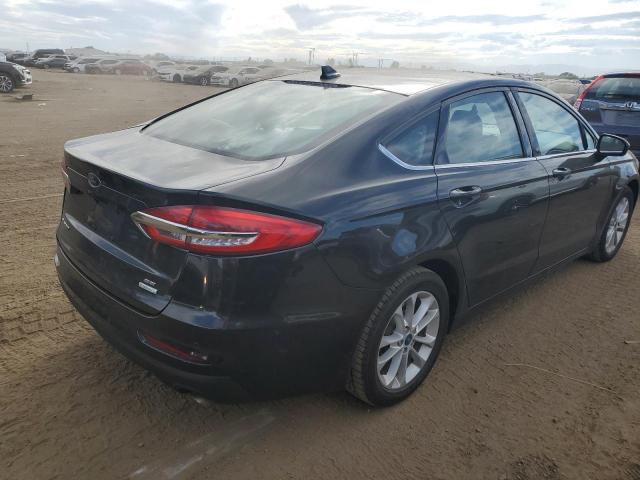 3FA6P0HD8LR112259 - 2020 FORD FUSION SE BLACK photo 3