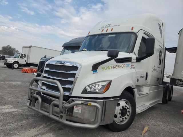 3AKJHHDR8NSNP2750 - 2022 FREIGHTLINER CASCADIA 1 WHITE photo 2