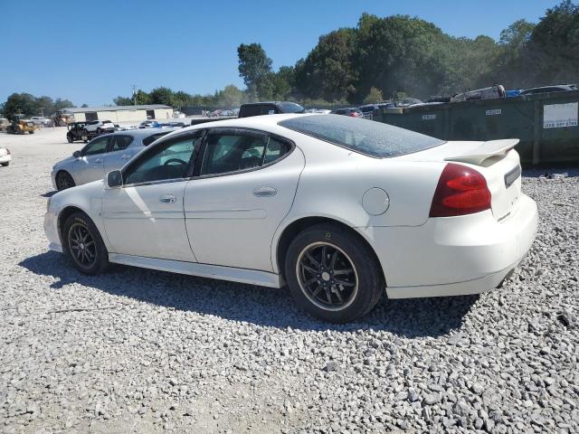 2G2WP582261253508 - 2006 PONTIAC GRAND PRIX WHITE photo 2