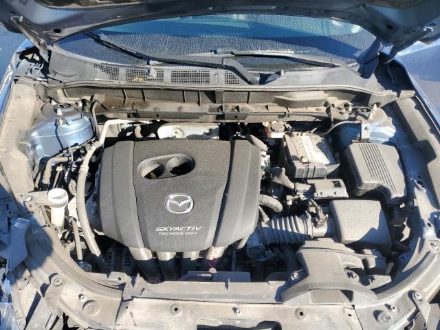 JM3KFBBM7J0388081 - 2018 MAZDA CX-5 SPORT Blau Foto 12