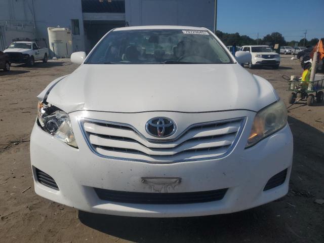 4T1BF3EK4BU761348 - 2011 TOYOTA CAMRY BASE Белый фото 5