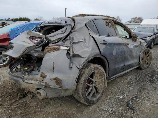 ZASFAKPN2J7B93899 - 2018 ALFA ROMEO STELVIO SPORT Grau Foto 3