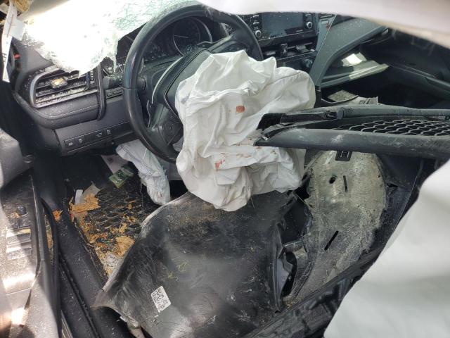 4T1G11AKXPU832459 - 2023 TOYOTA CAMRY SE NIGHT SHADE SILVER photo 8