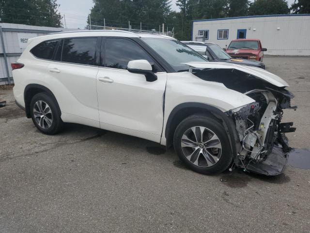 5TDGZRBH3LS505706 - 2020 TOYOTA HIGHLANDER XLE Белый фото 4
