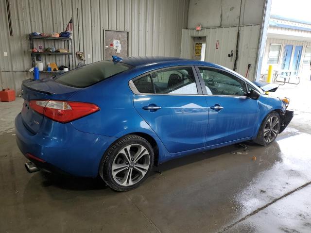 KNAFX4A83F5318401 - 2015 KIA FORTE EX BLUE photo 3