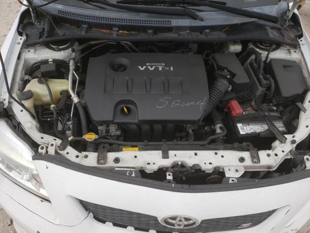 1NXBU4EE8AZ317698 - 2010 TOYOTA COROLLA BASE WHITE photo 11