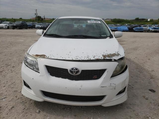 1NXBU4EE8AZ317698 - 2010 TOYOTA COROLLA BASE WHITE photo 5