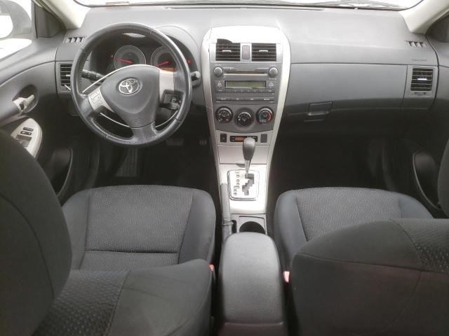 1NXBU4EE8AZ317698 - 2010 TOYOTA COROLLA BASE WHITE photo 8