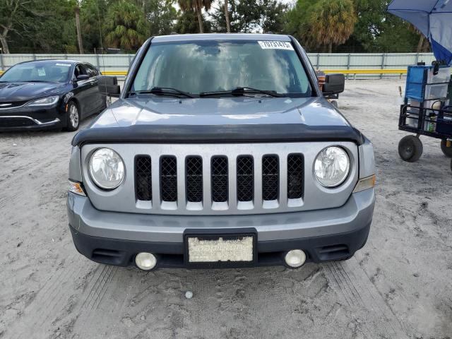 1C4NJPBA7GD711800 - 2016 JEEP PATRIOT SPORT GRAY photo 5