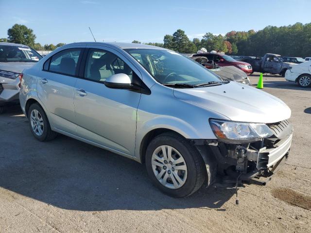 1G1JB5SB3L4143542 - 2020 CHEVROLET SONIC LS SILVER photo 4