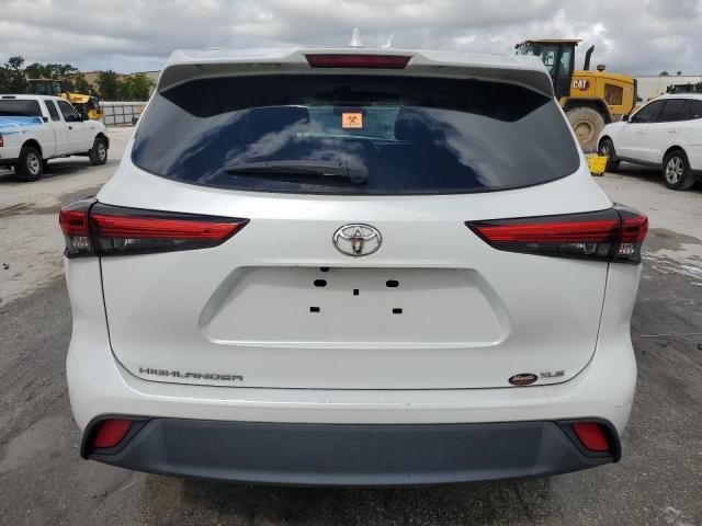 5TDGZRAHXNS551425 - 2022 TOYOTA HIGHLANDER XLE WHITE photo 6