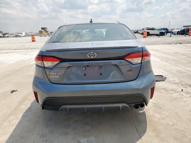 JTDP4RCE0LJ039538 - 2020 TOYOTA COROLLA SE Графитовый фото 6