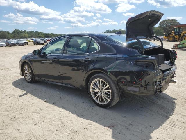 4T1F11AKXLU351634 - 2020 TOYOTA CAMRY XLE 黑色 照片 2