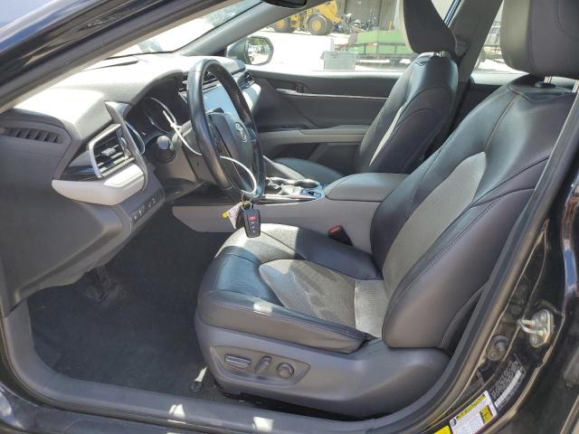4T1F11AKXLU351634 - 2020 TOYOTA CAMRY XLE 黑色 照片 7