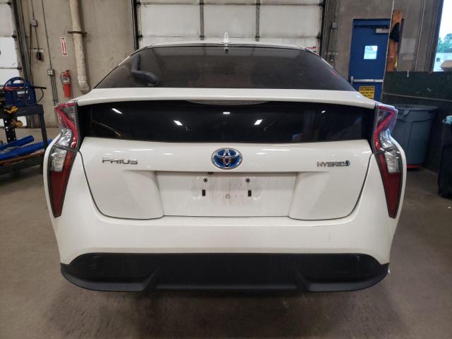 JTDKARFU8G3021854 - 2016 TOYOTA PRIUS WHITE photo 6