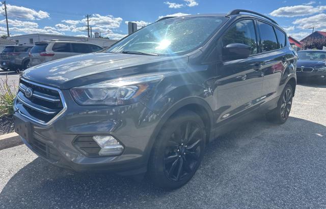 1FMCU9GD8JUB65749 - 2018 FORD ESCAPE SE Сұр фото 2