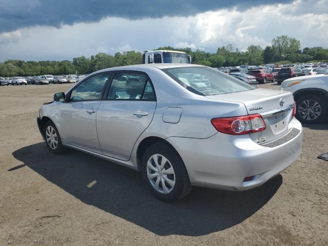 2T1BU4EE3BC703075 - 2011 TOYOTA COROLLA BASE Արծաթագույն լուսանկար 2