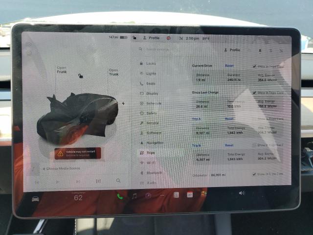 7SAYGDEE9NF360776 - 2022 TESLA MODEL Y შავი ფოტო 9