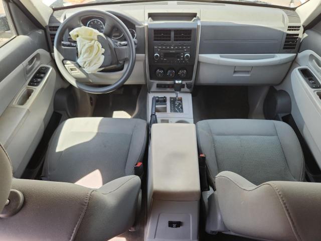 1J8GN28K98W186463 - 2008 JEEP LIBERTY SPORT WHITE photo 8