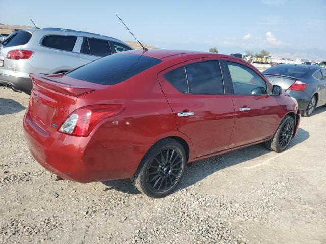 3N1CN7AP1DL884805 - 2013 NISSAN VERSA S წითელი ფოტო 3