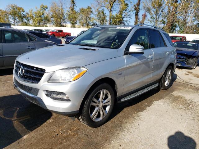 4JGDA5HB5CA002757 - 2012 MERCEDES-BENZ ML 350 4MATIC SILVER photo 1