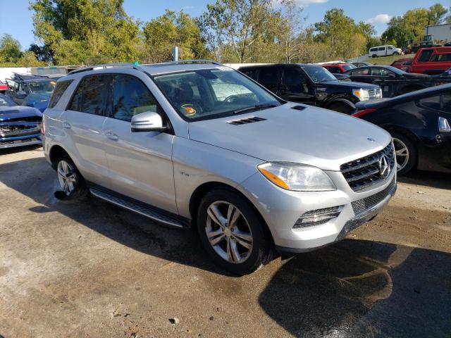 4JGDA5HB5CA002757 - 2012 MERCEDES-BENZ ML 350 4MATIC SILVER photo 4
