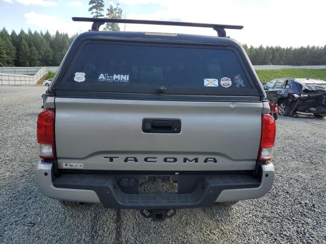 3TMCZ5AN4HM068269 - 2017 TOYOTA TACOMA DOUBLE CAB SILVER photo 6