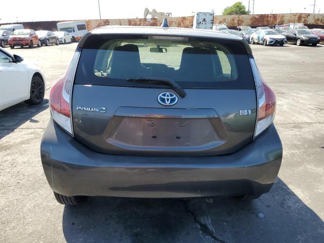 JTDKDTB35F1104895 - 2015 TOYOTA PRIUS C GRAY photo 6