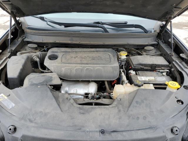 1C4PJLCB0KD242910 - 2019 JEEP CHEROKEE LATITUDE BLACK photo 12